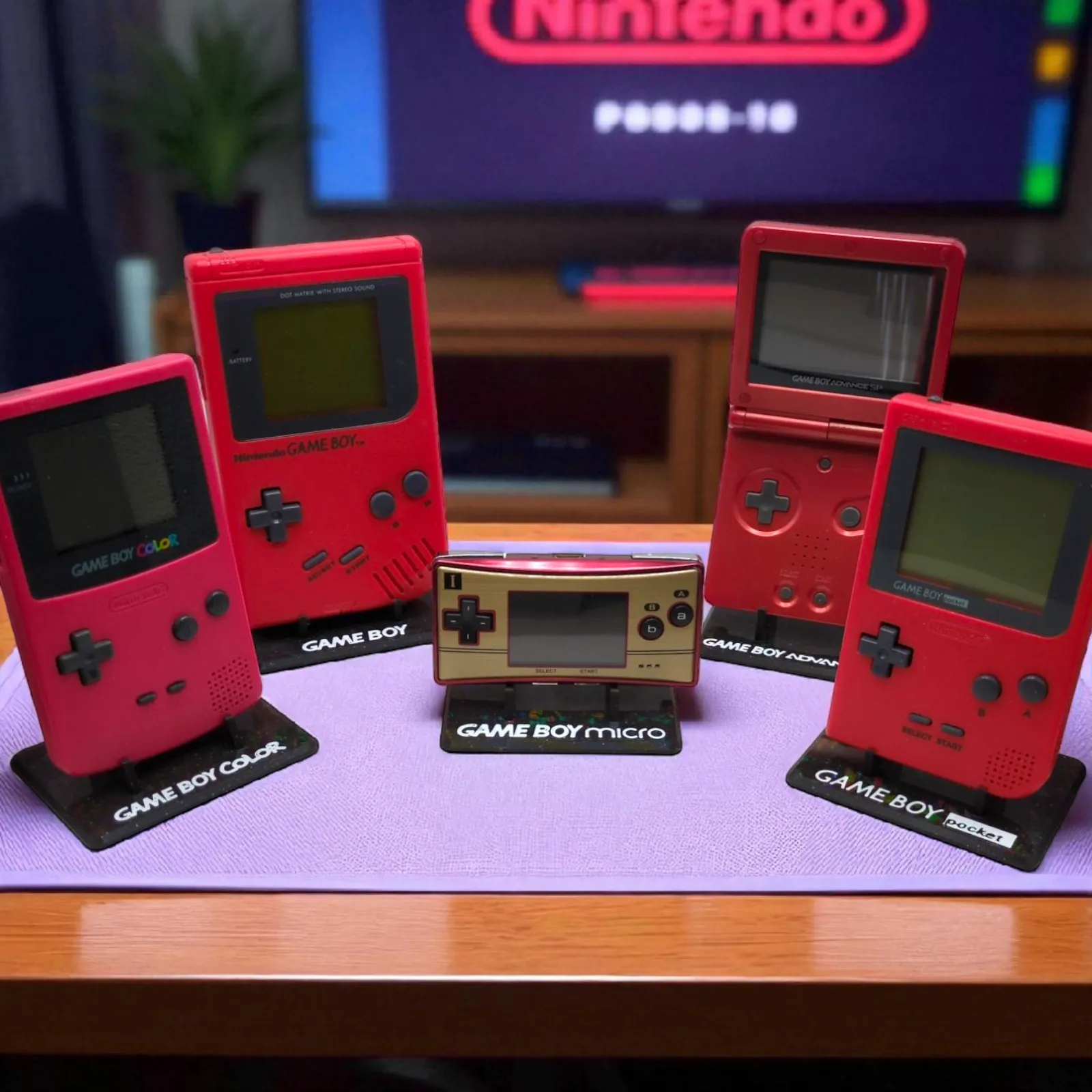 Gaming Handheld Display Stand — featured